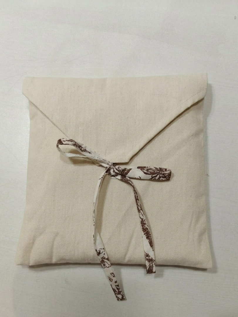 Brown Toile de Jouy Scallop Linen Napkins Set of 6 | Premium French Dining