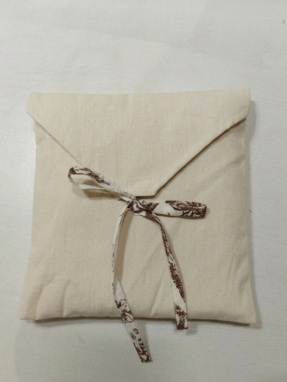 Brown Toile de Jouy Scallop Linen Napkins Set of 6 | Premium French Dining