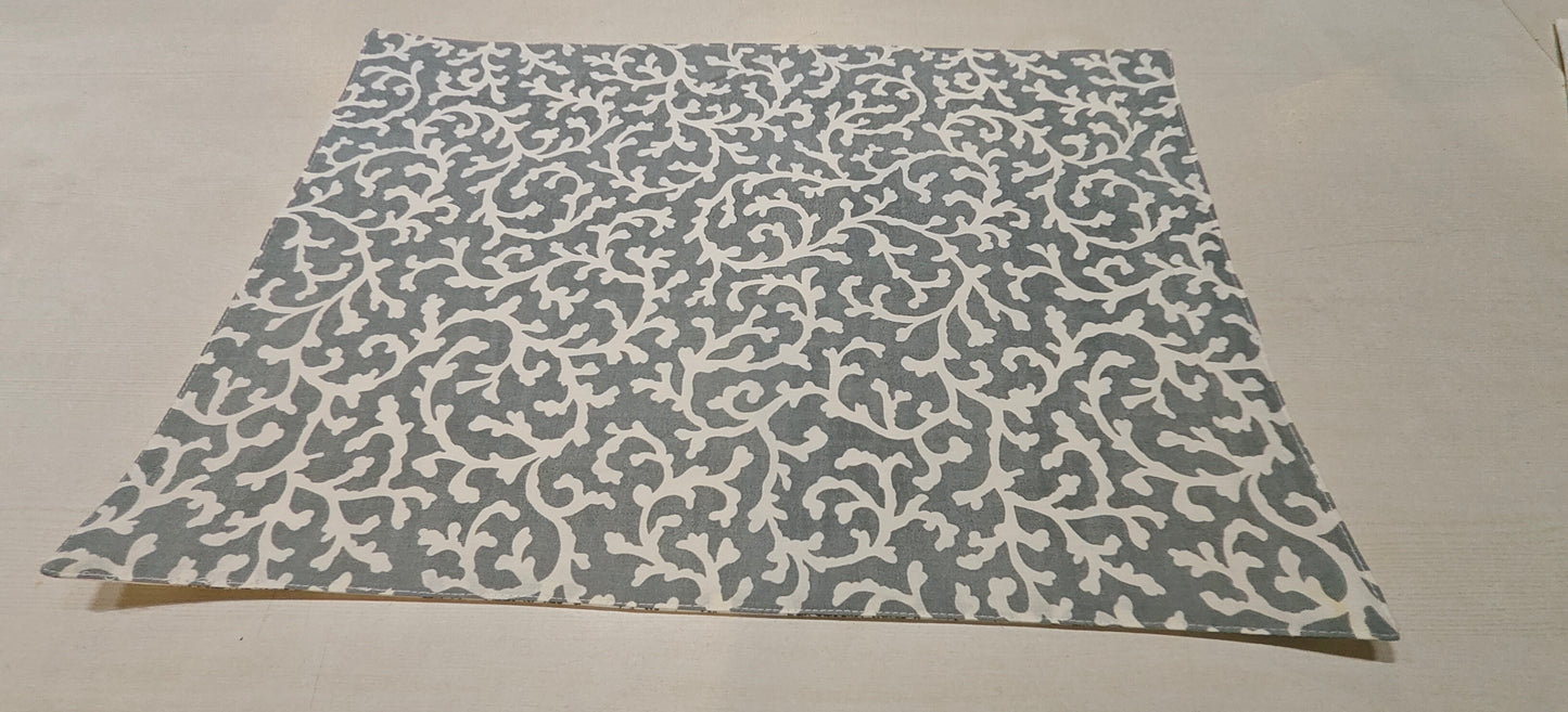 Grey floral print detail on cotton placemat - Viraasa