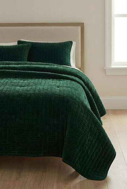 Emerald Green Velvet Quilted Bedcover Set | Premium Cotton Velvet Bedding
